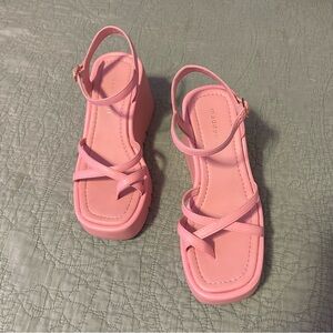 Madden girl, size 6 pink Paris heels